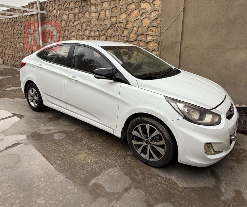 هیۆندای ئەکسنت